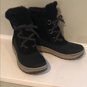 BareTrap Snow boots